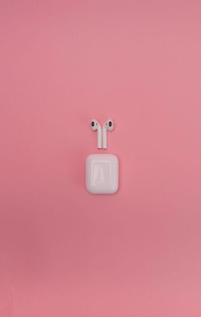 AirPods Keep Disconnecting: Causes and Fixes