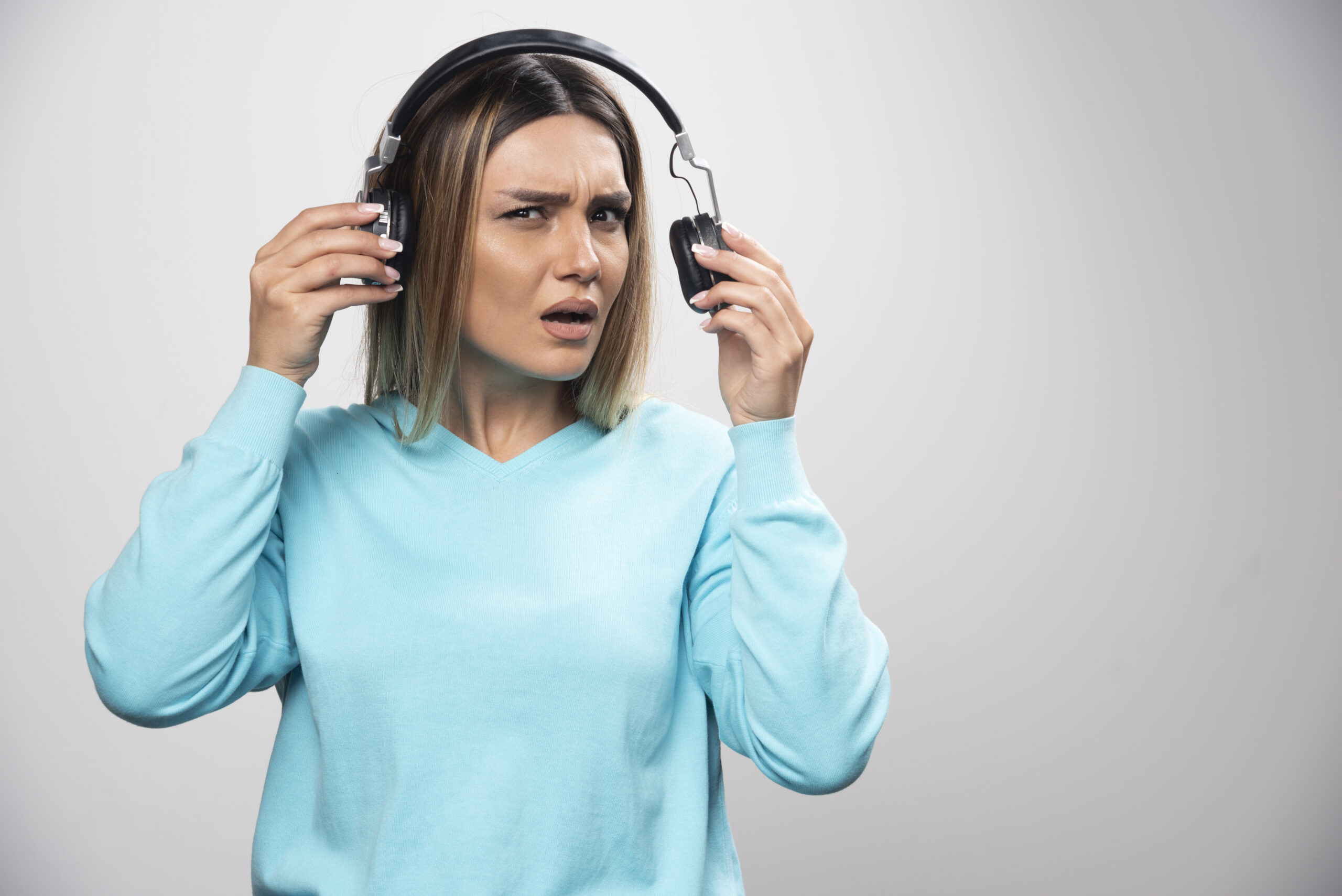 Do headphones cause ear infections?