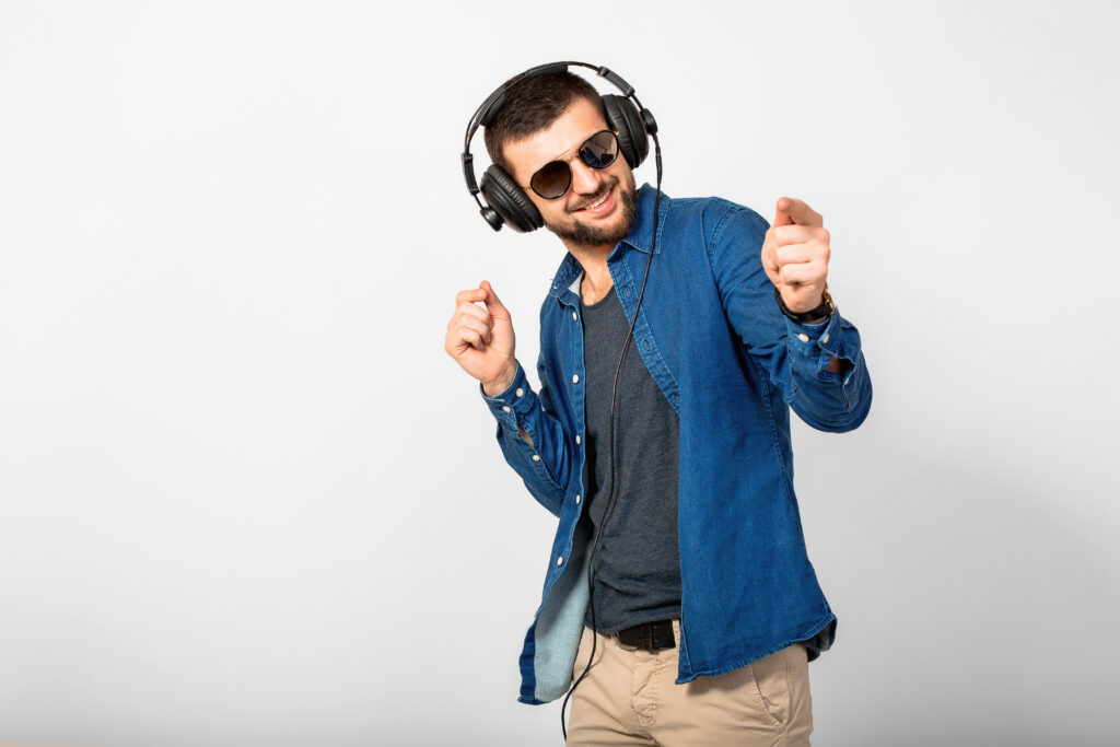 Can you go deaf from headphones?