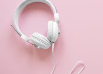 How to clean beats headphones?
